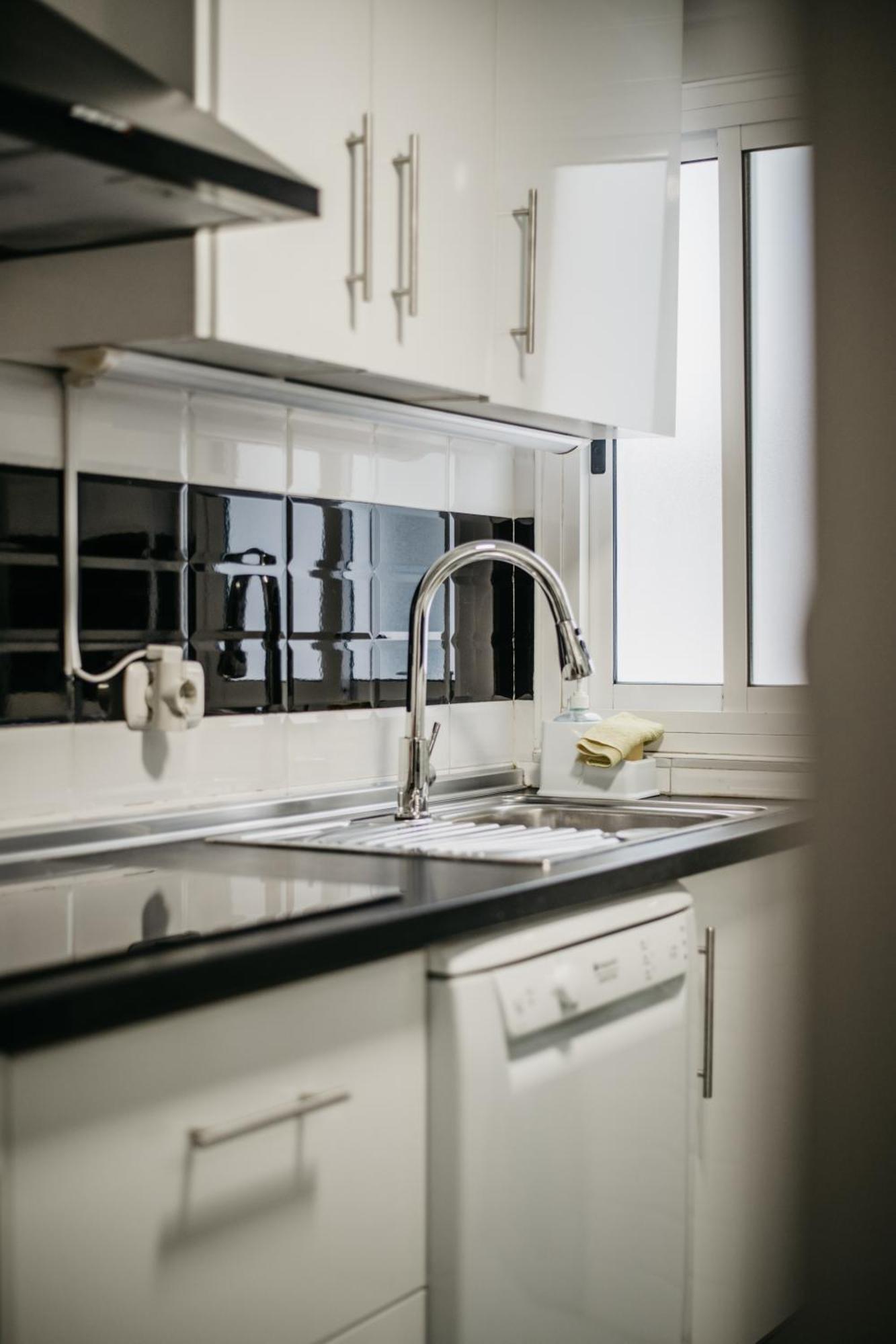 גרנדה Tuguest Maria Luisa Apartment - Free Parking מראה חיצוני תמונה